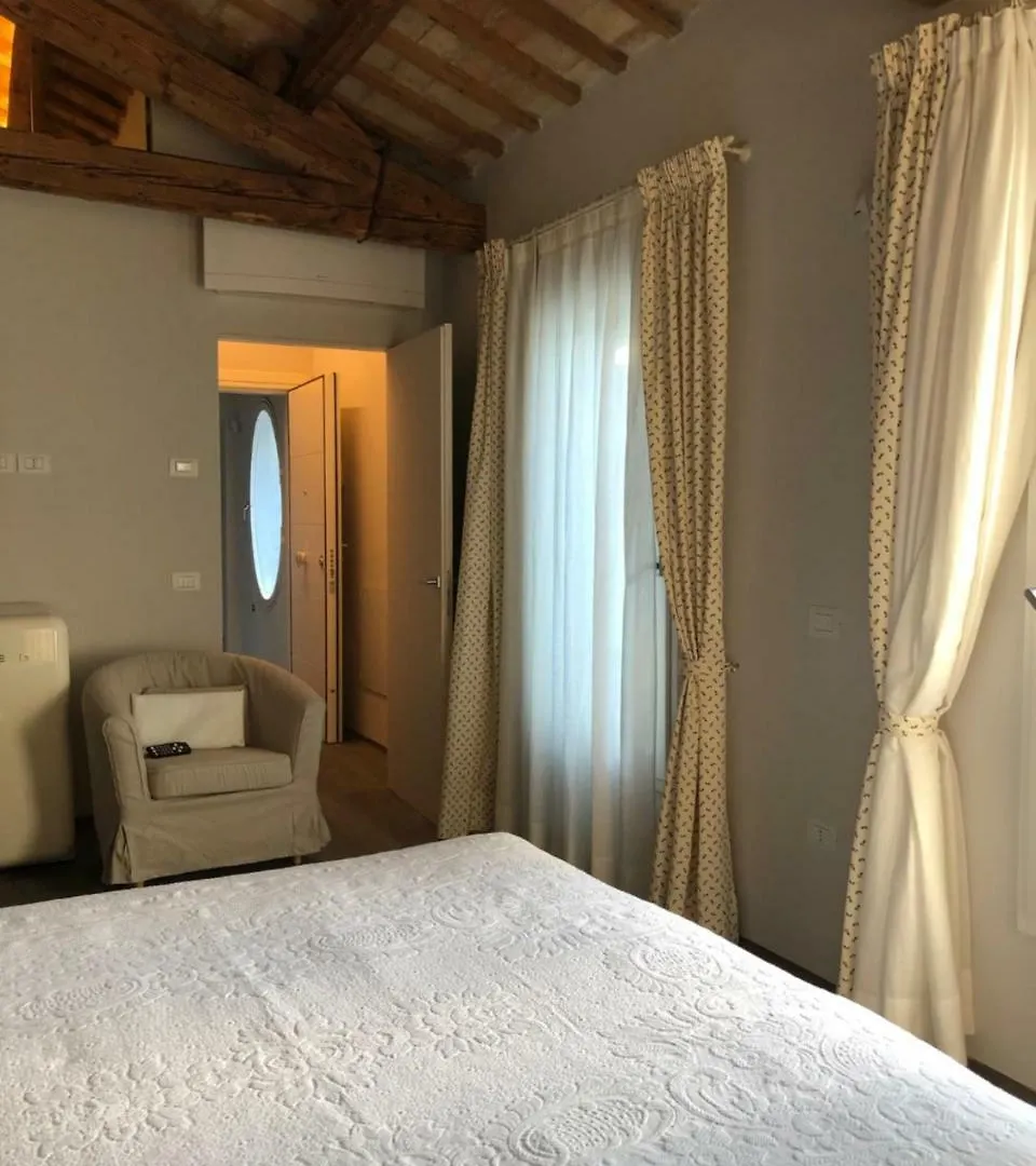 Le Case Cavour Ravenna 0*,  Italy