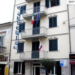 https://hotel-astoria.it-tuscanyhotel.com